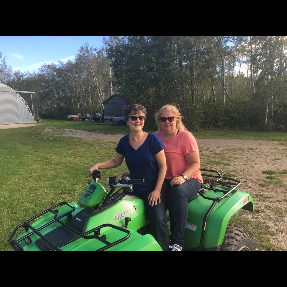 Meet your Posher, Anna